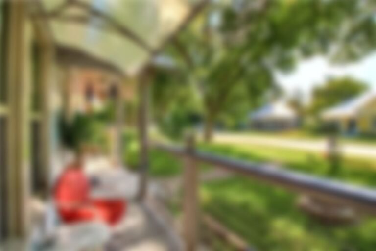 Delightful front porch!