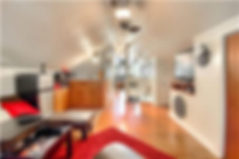 Upstairs living area and kitchenette